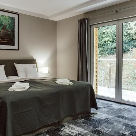 Grey Ξενοδοχείο 3*